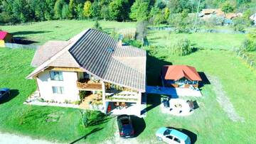 Фотографии Гостевой дом Casa de vacanta Madalina г. Новач-Стрэйни (Румыния) №2 Фото Гостевой дом Casa de vacanta Madalina г. Новач-Стрэйни 2